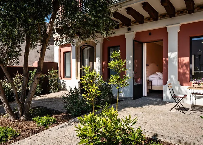 Hotel Boutique Làpety